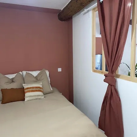 Apartment Entre Tendance Et Authenticite - La Voute Nimes